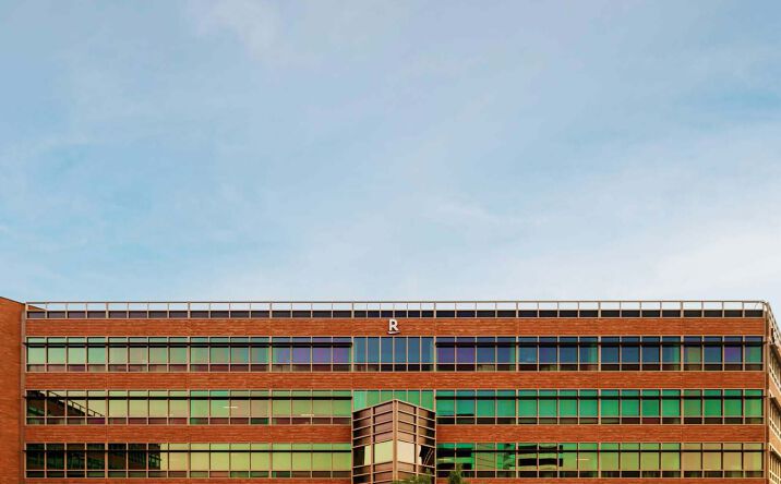 Pictures of Office property located at 900 Concar Dr, San Mateo, CA 94402 for lease - image #1