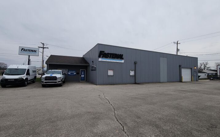 Pictures of Retail property located at 722 E Tipton St, Seymour, IN 47274 for lease - image #1