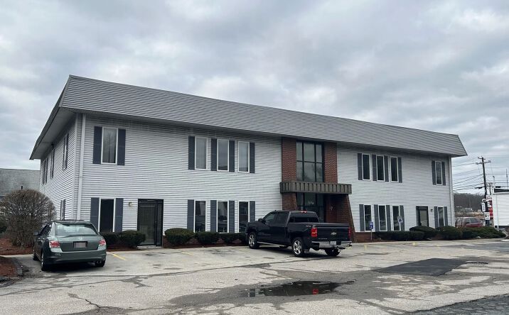 Pictures of Office property located at 319A Southbridge St, Auburn, MA 01501 for lease - image #1