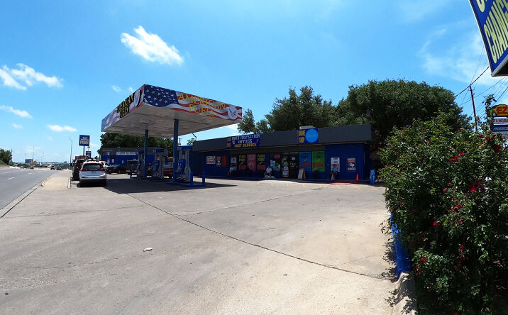 Pictures of Retail property located at 525 W Ben White Blvd, Austin, TX 78704 for lease - image #1