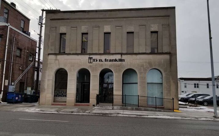 Pictures of Retail, Office property located at 15 N. Franklin St., Valparaiso, IN 46383 for lease - image #1