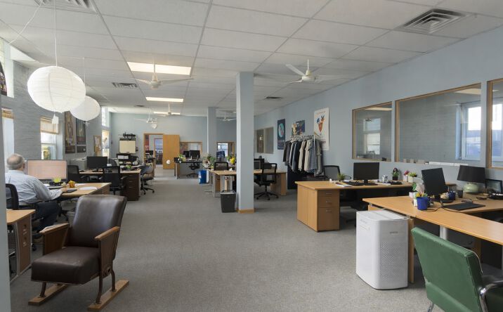 Pictures of Office property located at 5533 N Broadway, Chicago, IL 60640 for lease - image #1