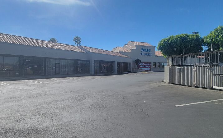 Pictures of Retail property located at 611 N Broadway, Escondido, CA 92025 for lease - image #1