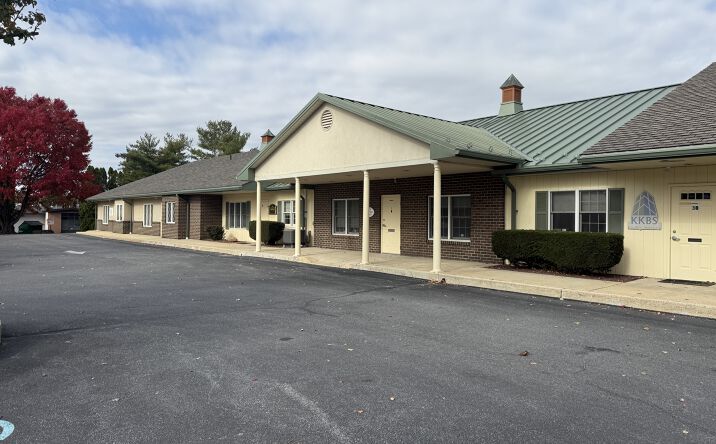 Pictures of Office property located at 320 Abington Dr, Wyomissing, PA 19610 for lease - image \#1