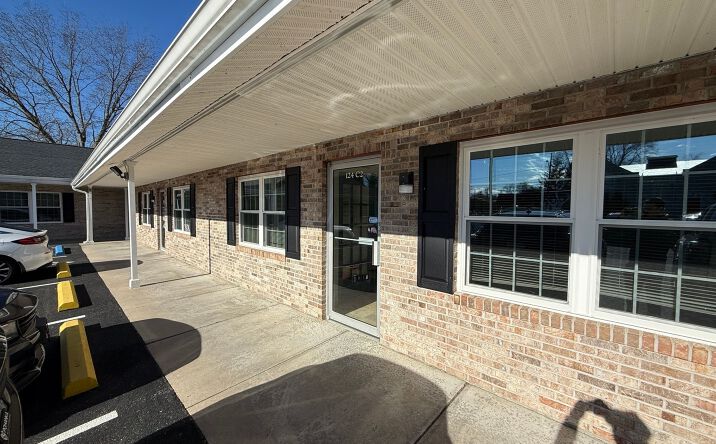Pictures of Office property located at 11674-11676 Somerset Ave, Princess Anne, MD 21853 for lease - image #1