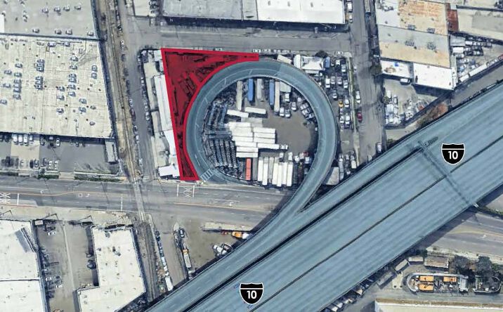 Pictures of Land property located at 2181 E 10th St, Los Angeles, CA 90021 for lease - image #1