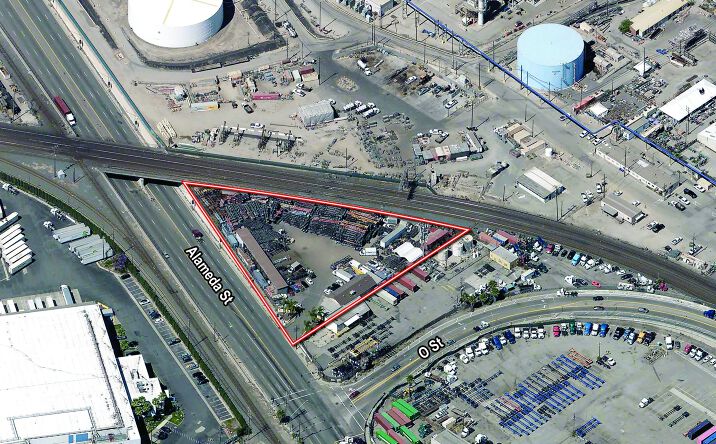 Pictures of Office, Land property located at 1420 Alameda St, Los Angeles, CA 90744 for lease - image #1