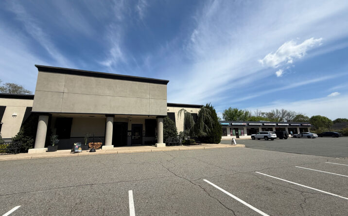 Pictures of Retail property located at 28 Route 46, Pine Brook, NJ 07058 for lease - image #1