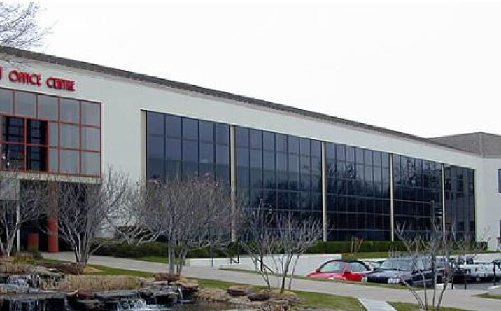 Pictures of Office, Retail property located at 8321 E 61st St, Tulsa, OK 74133 for lease - image #1