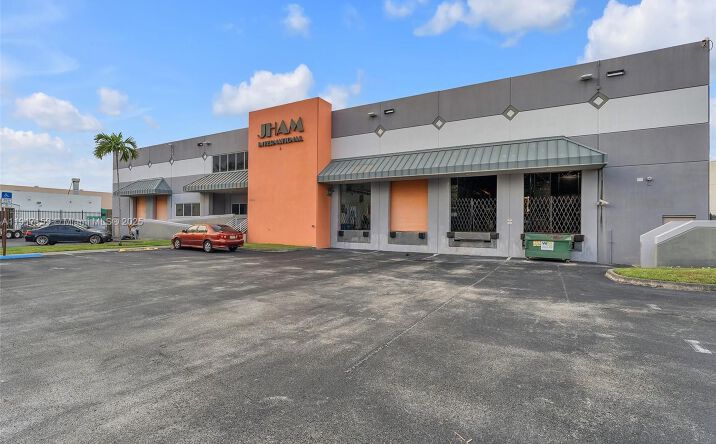 Pictures of Industrial property located at 10855 NW 27th St, Doral, FL 33172 for lease - image #1