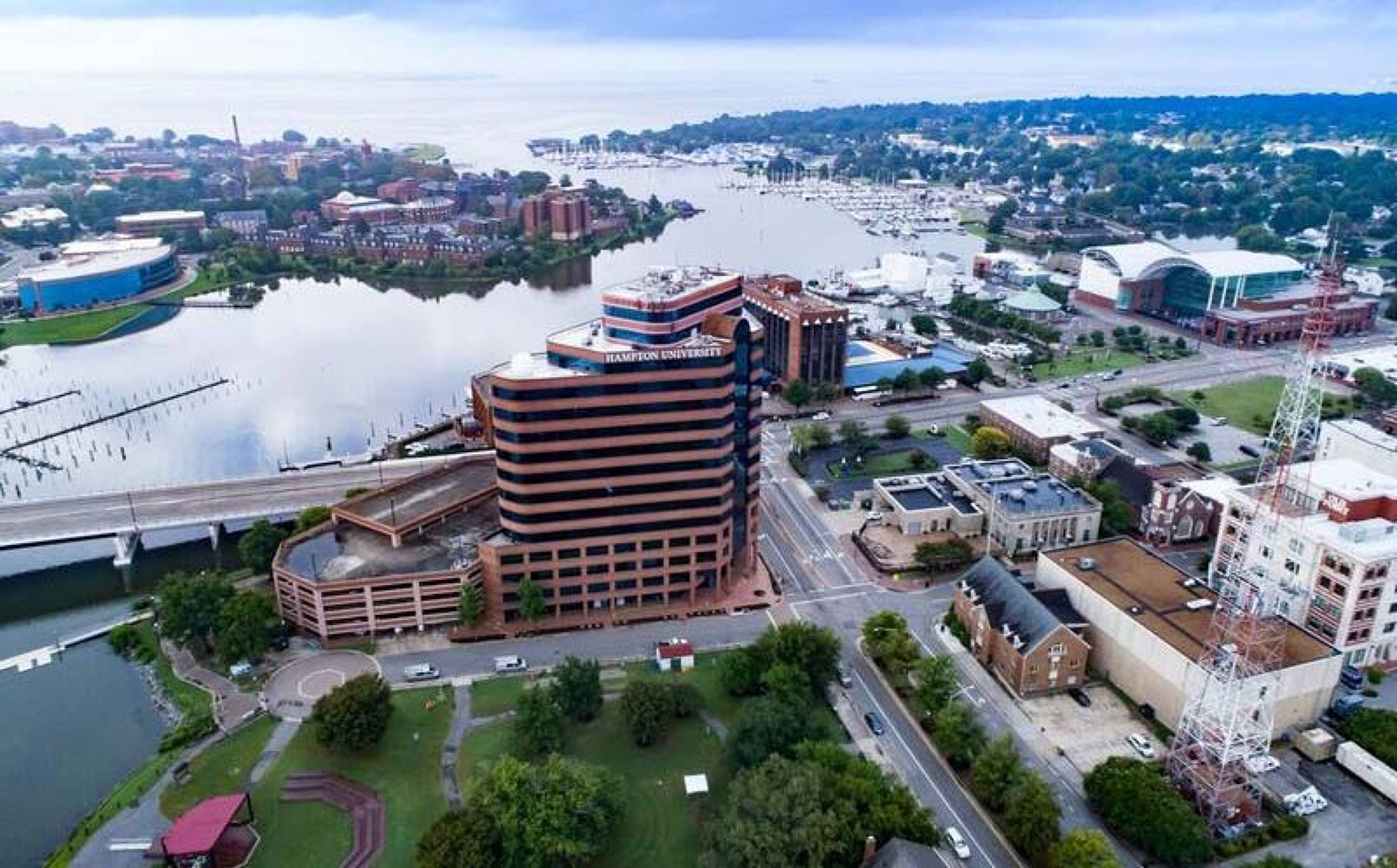 2 Eaton St, Hampton, VA 23669