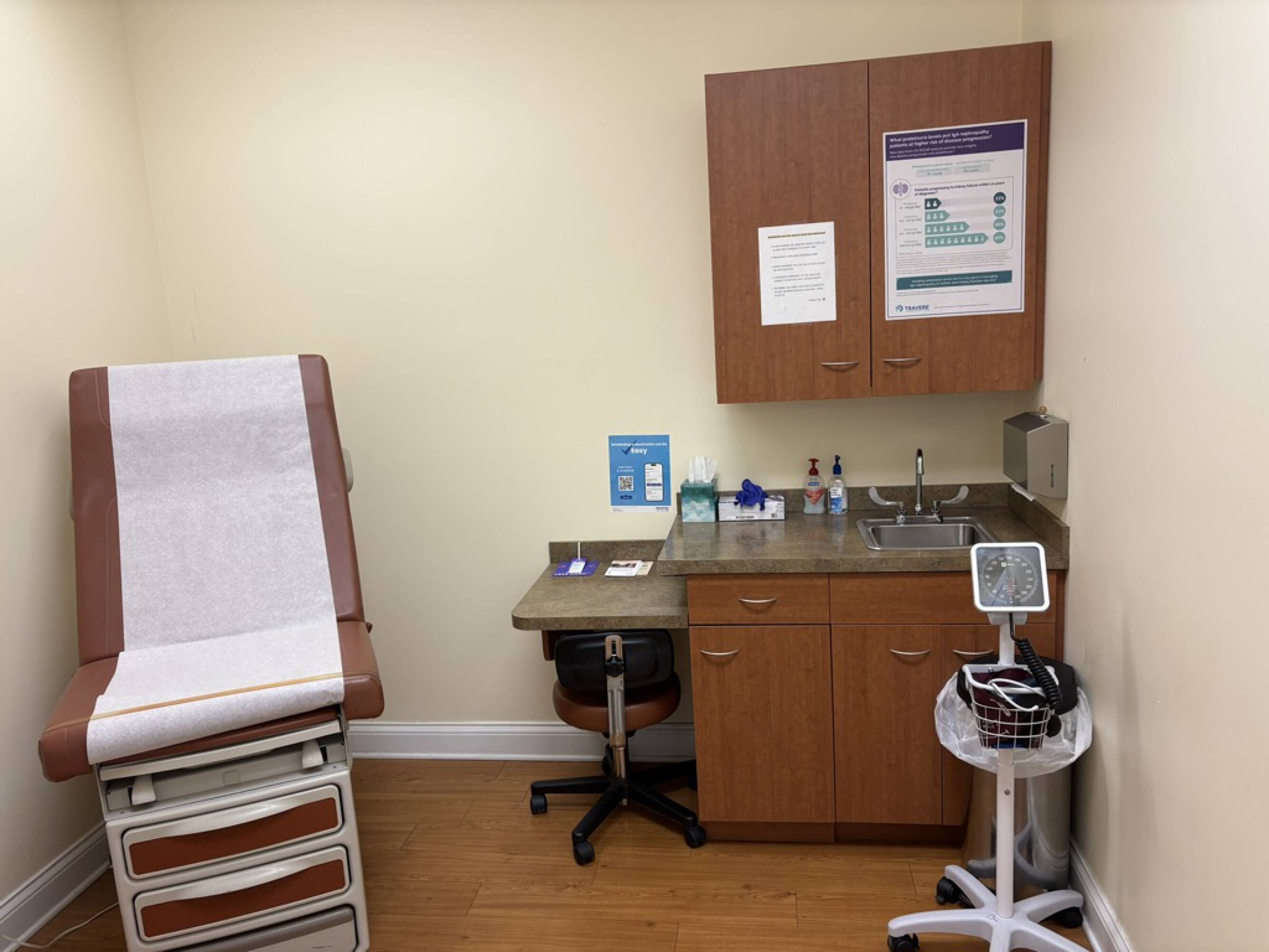 3311593