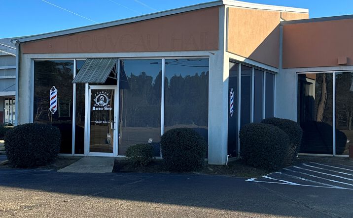 Pictures of Retail, Office, Special Purpose property located at 2315 Lakeland Dr, Flowood, MS 39232 for lease - image #1