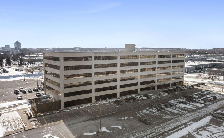 Pictures of Office property located at 7301 Ohms Ln, Minneapolis, MN 55439 for lease - image #1