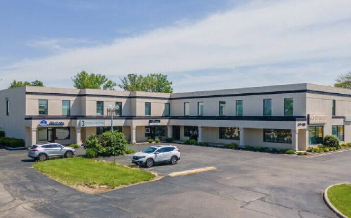 Pictures of Office property located at 677-689 Miamisburg Centerville Rd, Centerville, OH 45459 for lease - image #1