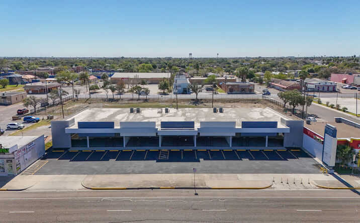 Pictures of Retail, Office, Restaurant property located at 410 E University Dr, Edinburg, TX 78542 for lease - image #1