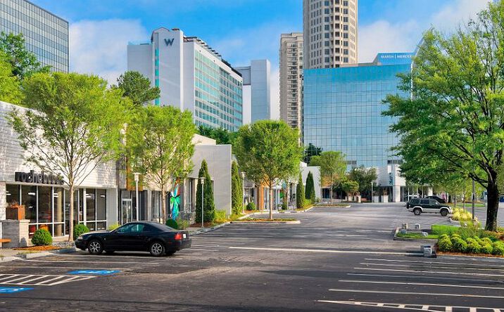 Pictures of Retail property located at Shops Around Lenox- 3400 Around Lenox Rd NE, Atlanta, GA 30326 for lease - image #1