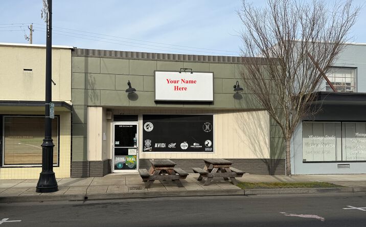 Pictures of Restaurant property located at 229 SW 3rd Ave, Albany, OR 97321 for lease - image #1