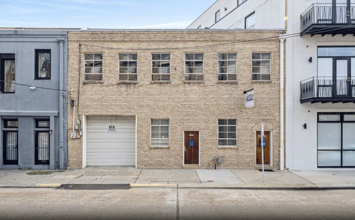 Pictures of Office property located at 1046 Annunciation St, New Orleans, LA 70130 for lease - image #1