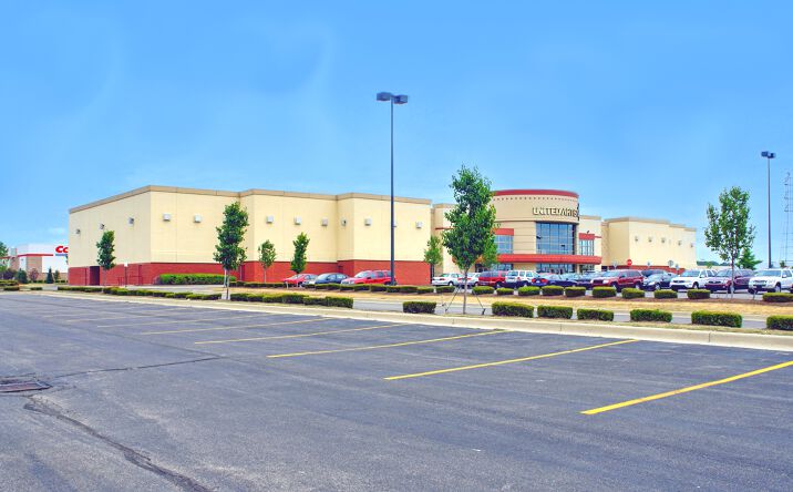 Pictures of Retail, Special Purpose property located at 3033 Springvale Dr, C, MI 48390 for lease - image #1
