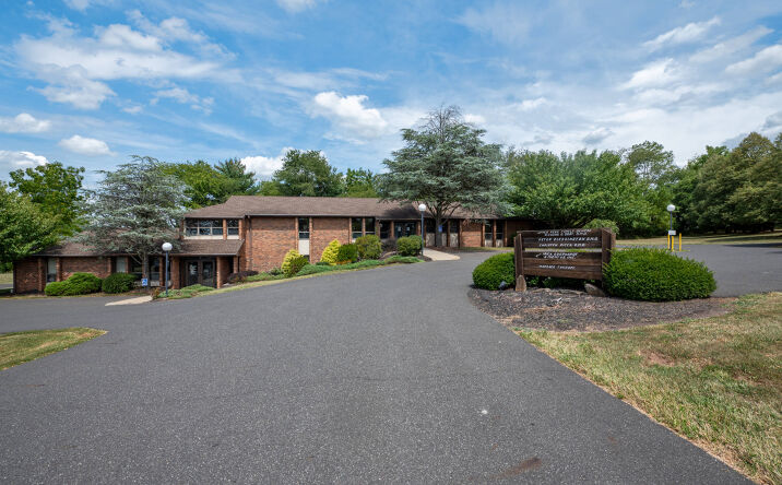 Pictures of Office property located at 2771 Geryville Pike, Pennsburg, PA 18073 for lease - image #1