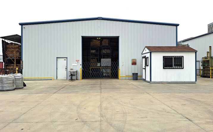 Pictures of Industrial property located at 9309 Enos Ln, Bakersfield, CA 93314 for lease - image #1