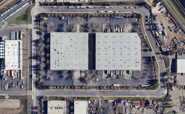 Pictures of Industrial property located at 5961 Outfall Cir, Sacramento, CA 95828 for lease - image #1