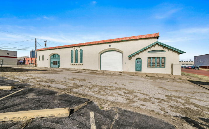 Pictures of Industrial property located at 904 S Grant St, Amarillo, TX 79101 for lease - image #1