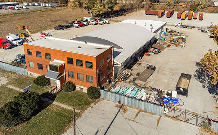 Pictures of Office, Industrial property located at 4910 Gardner Avenue, Kansas City, MO 64120 for lease - image #1