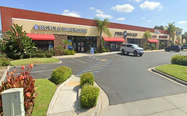 Pictures of Retail property located at 1144 Los Vallecitos Blvd, San Marcos, CA 92069 for lease - image #1