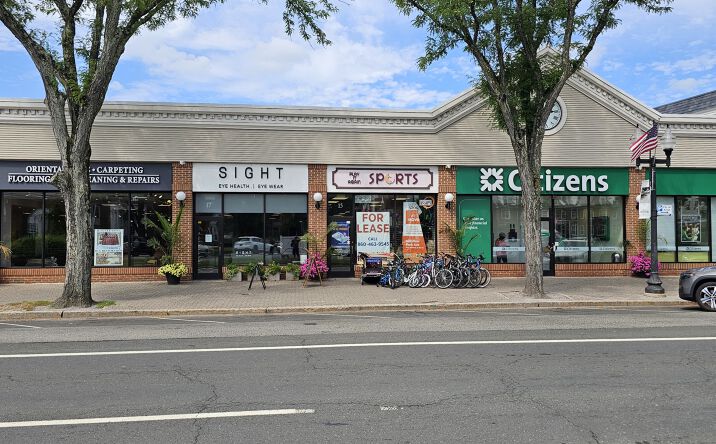 Pictures of Retail property located at 15 S Main St, West Hartford, CT 06107 for lease - image #1