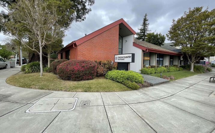 Pictures of Office property located at 2001 Jefferson St, Napa, CA 94559 for lease - image #1