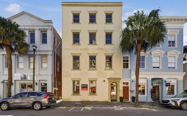 Pictures of Office property located at 61 Broad St, Charleston, SC 29401 for lease - image #1