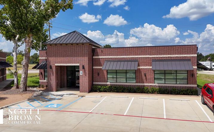 Pictures of Retail, Office property located at 2411 Fort Worth Drive, Denton, TX 76205 for lease - image #1