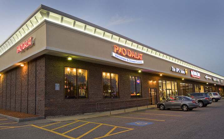 Pictures of Retail property located at 101 Drum Hill Rd, Chelmsford, MA 01824 for lease - image #1