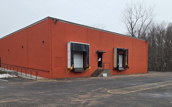 Pictures of Industrial property located at 85 Turnpike Dr, Middlebury, CT 06762 for lease - image #1