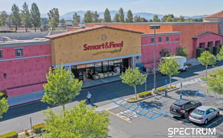 Pictures of Retail property located at 28207-28313 Newhall Ranch Rd, Santa Clarita, CA 91355 for lease - image #1