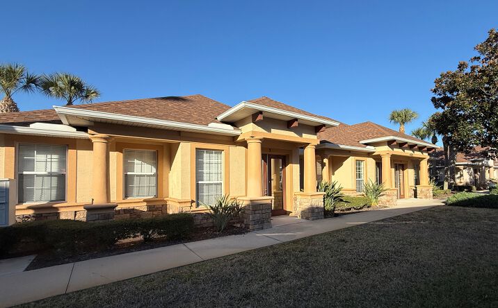 Pictures of Office property located at 4881 Palm Coast Pkwy NW, Palm Coast, FL 32137 for lease - image #1