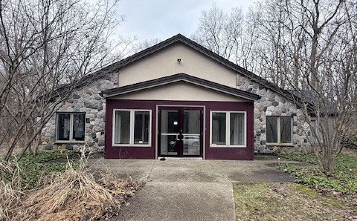 Pictures of Office property located at 13800 E Michigan Ave, Galesburg, MI 49053 for lease - image #1