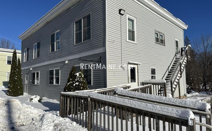 Pictures of Retail property located at 109 Main Rd S, Hampden, ME 04444 for lease - image #1