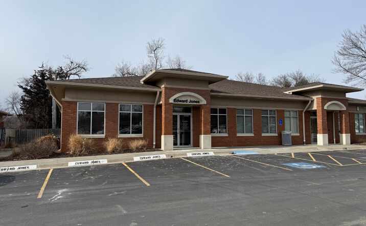 Pictures of Office property located at 5350 South St, Lincoln, NE 68506 for lease - image #1