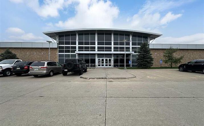 Pictures of Retail, Restaurant property located at 1395 Jordan St, North Liberty, IA 52317 for lease - image #1