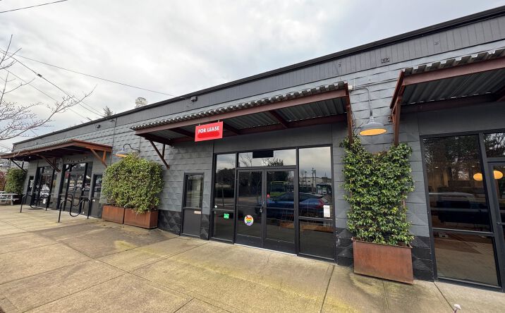 Pictures of Retail property located at 830 SE 1st St, McMinnville, OR 97128 for lease - image #1