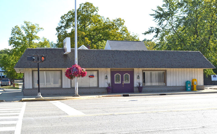 Pictures of Retail, Office property located at 201 E Grand River Ave, Brighton, MI 48116 for lease - image #1