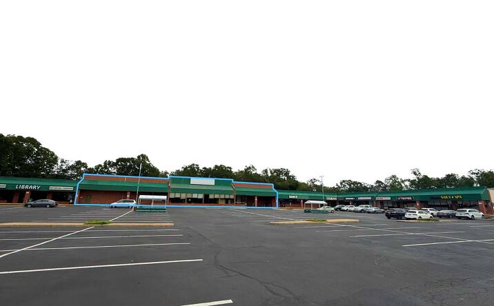 Pictures of Retail property located at 386 White Horse Pike, Waterford, NJ 08004 for lease - image #1