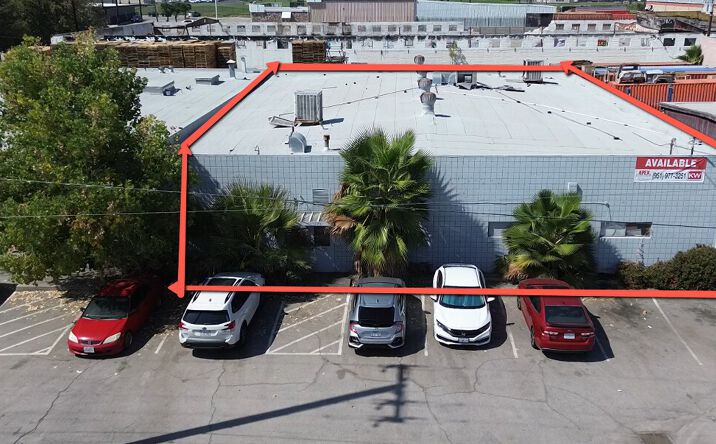 Pictures of Industrial property located at 370 S I St, San Bernardino, CA 92410 for lease - image #1