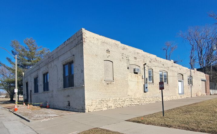 Pictures of Industrial property located at 1724 N 13th St, St. Louis, MO 63106 for lease - image #1