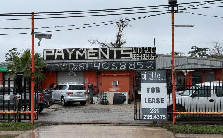 Pictures of Industrial property located at 14013 Eastex Fwy, Houston, TX 77032 for lease - image #1