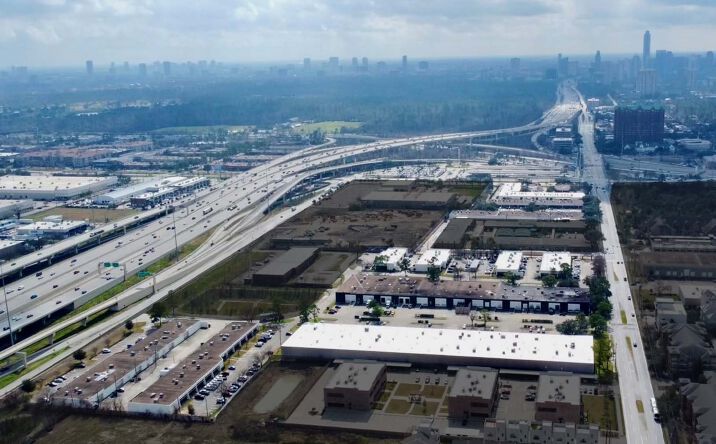 Pictures of Retail, Office, Industrial property located at 1208, 1212, 1213, 1214, 1224, 1234 , 1000 - 1050 North Post Oak Road, Houston, TX 77055 for lease - image #1