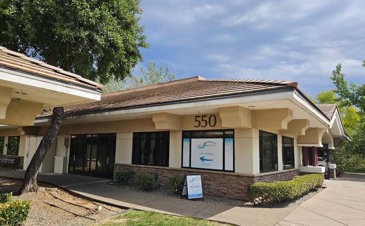 Pictures of Retail, Office, Restaurant property located at 550 Plaza Dr, Folsom, CA 95630 for lease - image #1